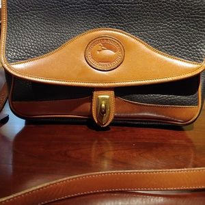 Dooney and Bourke black leather purse